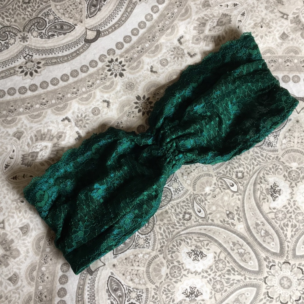 Intimately Free People bandeau